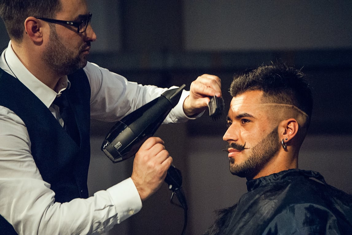 3 Tips for Finding the Best Barber Shop Jobs